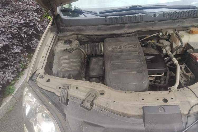Used Opel Antara 2013 2.4L Two-Wheel-Drive Luxury Edition Engine Bay Right