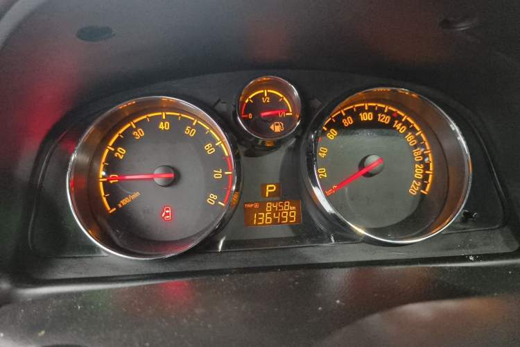 Used Opel Antara 2013 2.4L Two-Wheel-Drive Luxury Edition Instrument Cluster