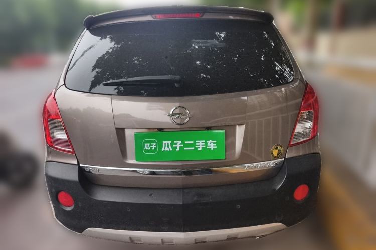 Used Opel Antara 2013 2.4L Two-Wheel-Drive Luxury Edition Rear