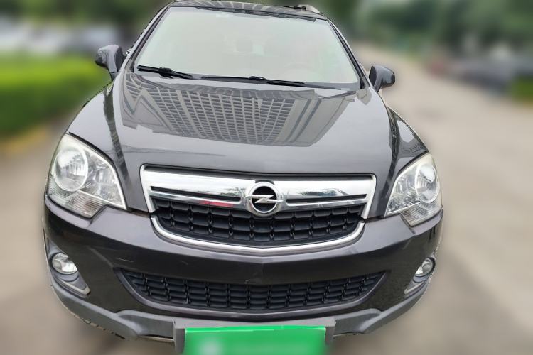 Used Opel Antara 2013 2.4L Two-Wheel Drive Comfort Edition Front