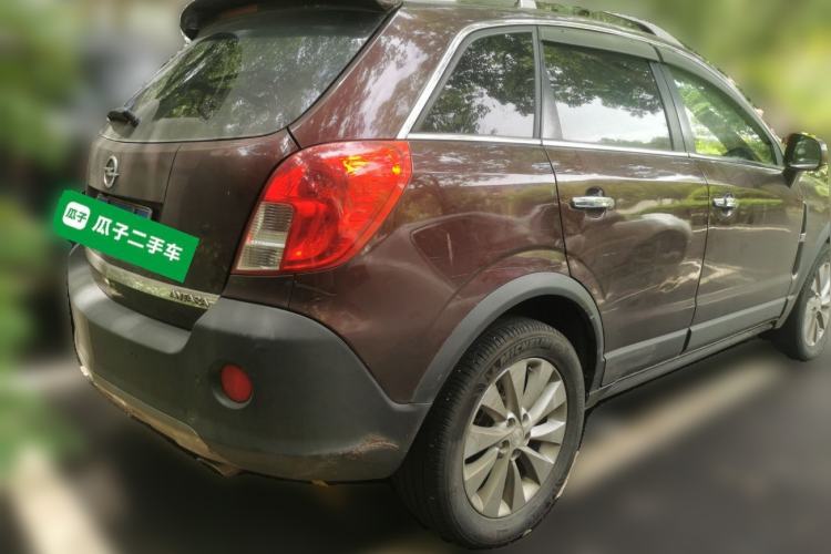 Used Opel Antara 2013 2.4L Two-Wheel-Drive Luxury Edition Rear Right 45 Deg