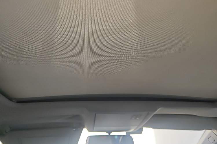 Used Opel Astra 2005 1.8 Luxury Model Headliner
