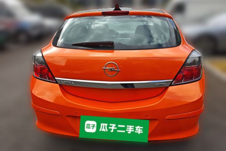 Used Opel Astra 2010 1.8 GTC Panoramic Windshield Edition Rear