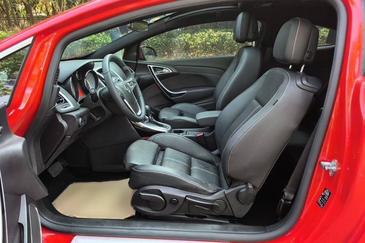 Used Opel Astra 2014 1.4T GTC Sport Model Interior 1