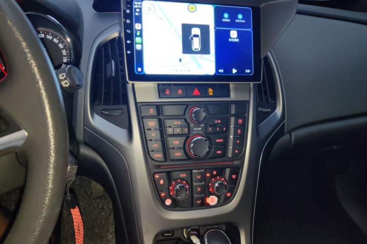 Used Opel Astra 2014 1.4T GTC Comfort Model Audio And AC Panel