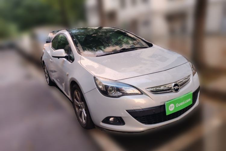 Used Opel Astra 2014 1.4T GTC Comfort Model Front Right 45 Deg