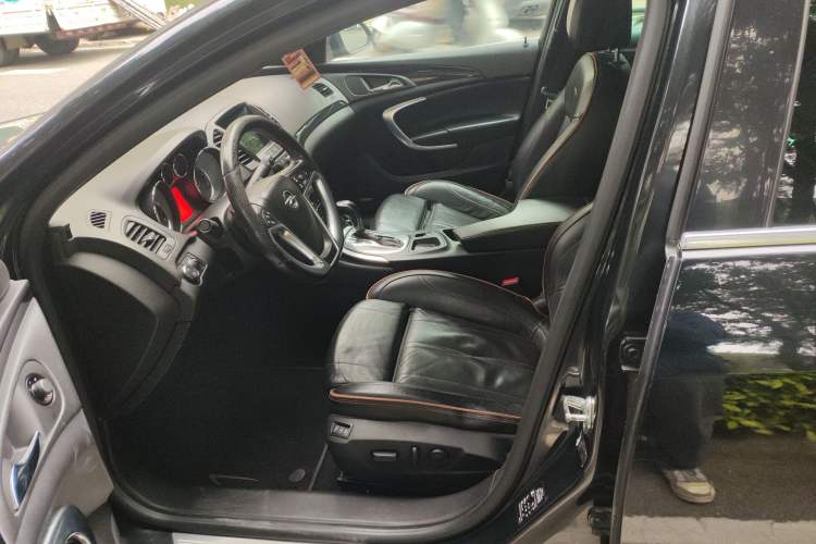 Used Opel Insignia 2013 2.0T Four-Wheel Drive Sport Model Left Front Seat