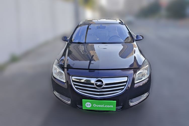Used Opel Insignia 2013 2.0T Two-Wheel-Drive Luxury Version Front