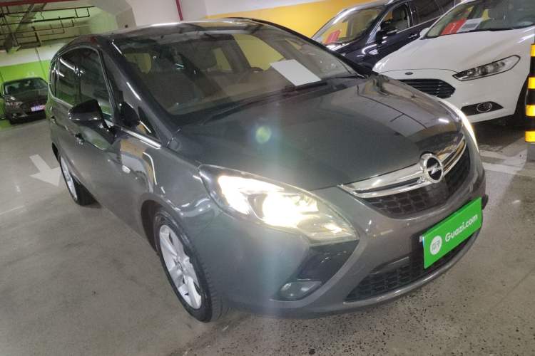 Used Opel Zafira 2013 1.4T Seven-Seater Luxury Model Exterior 2