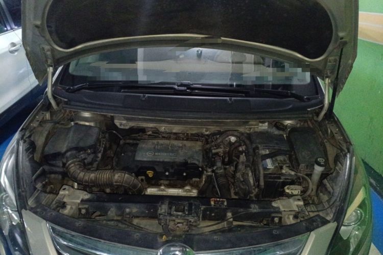 Used Opel Zafira 2013 1.4T Seven-Seater Luxury Model Engine Bay