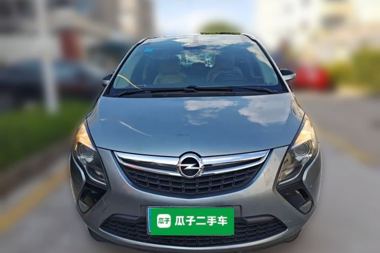 Used Opel Zafira 2013 1.4T Five-Seat Comfort Version Front