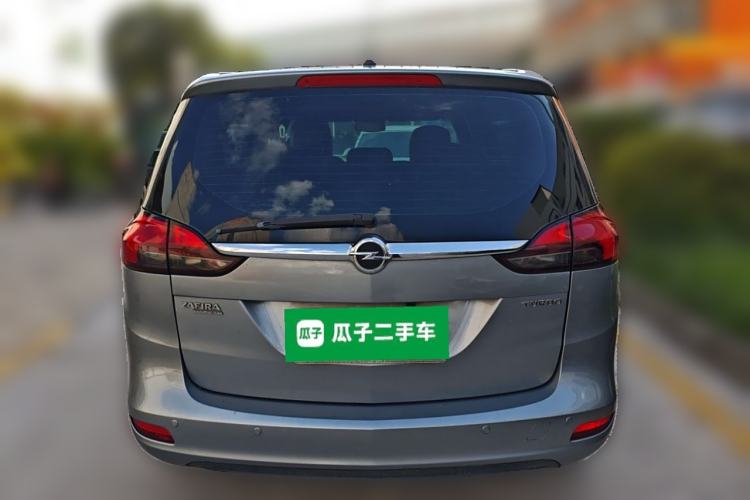 Used Opel Zafira 2013 1.4T Five-Seat Comfort Version Rear
