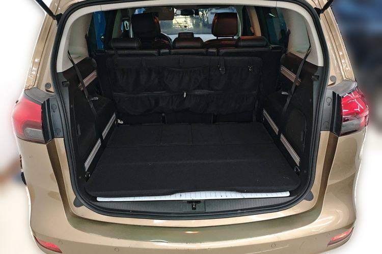 Used Opel Zafira 2013 1.4T Seven-Seater Luxury Model Trunk