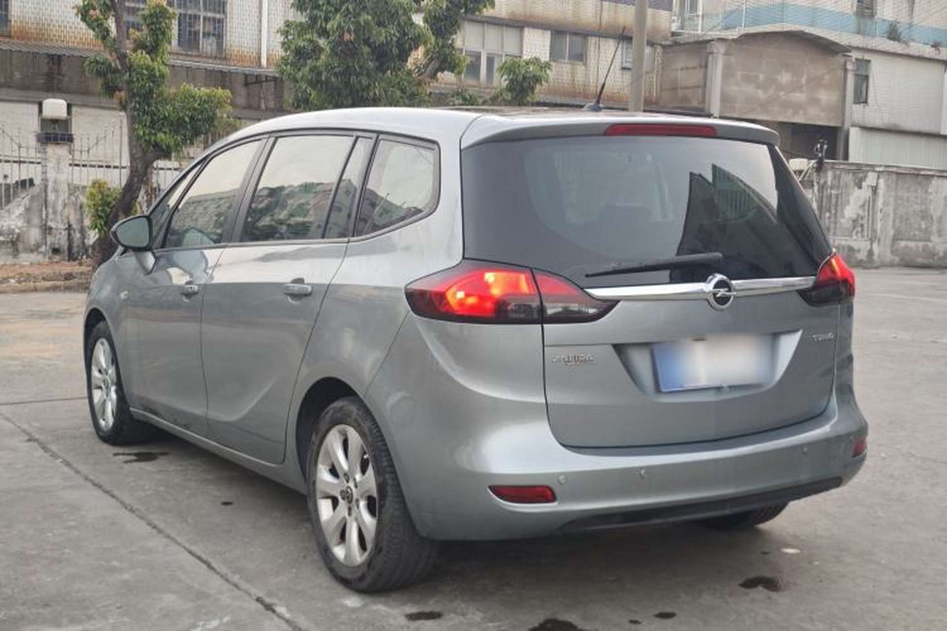 Used Opel Zafira 2013 1.4T Five-Seat Comfort Version Exterior 4