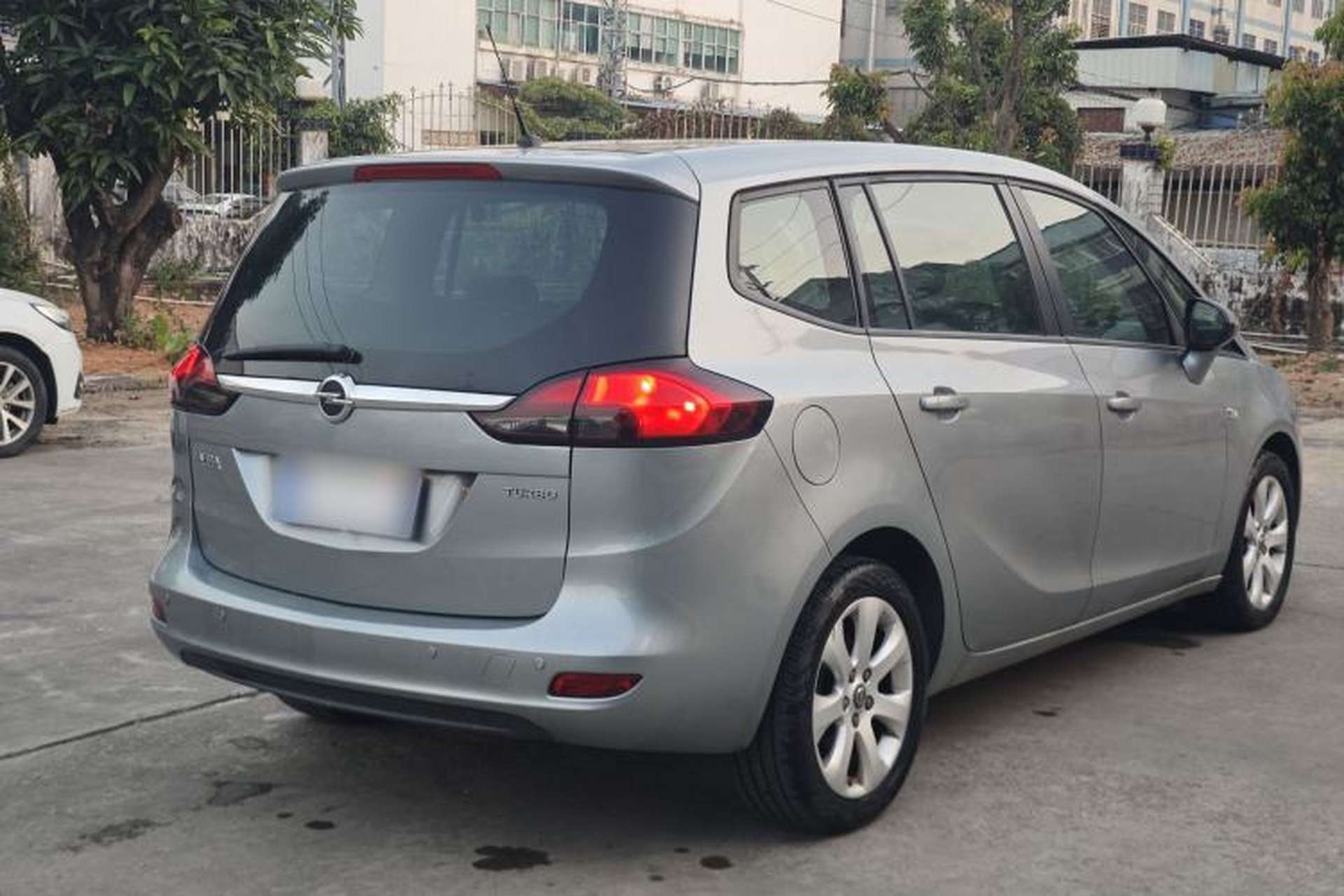 Used Opel Zafira 2013 1.4T Five-Seat Comfort Version Exterior 6