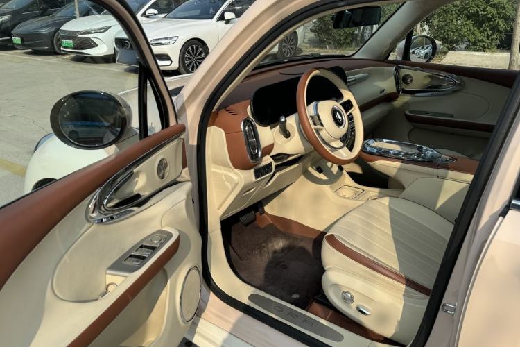 Used ORA Ballet Cat 2023 401 km Luxury Version Interior 2