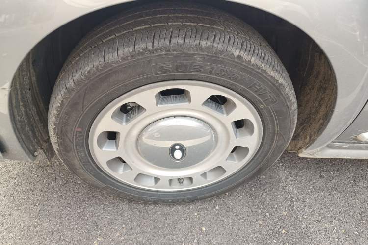 Used ORA Ballet Cat 2023 401 km Luxury Version Left Front Wheel Hub