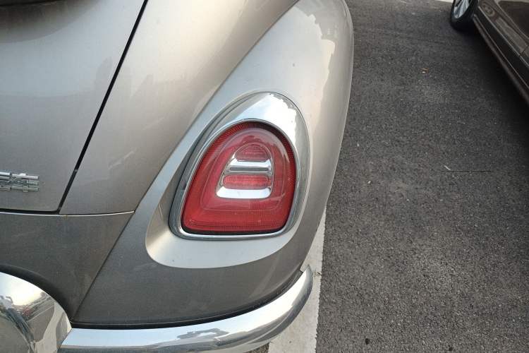Used ORA Ballet Cat 2023 401 km Luxury Version Right Rear Taillight