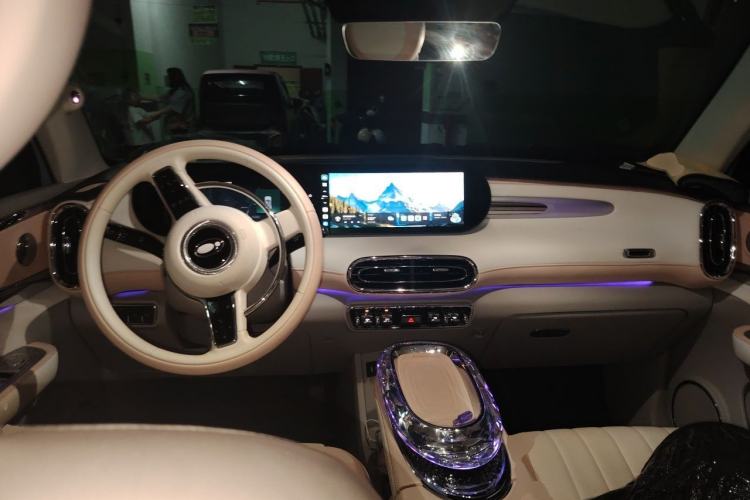 Used ORA Ballet Cat 2022 500km Sleeping Beauty Edition Center Console