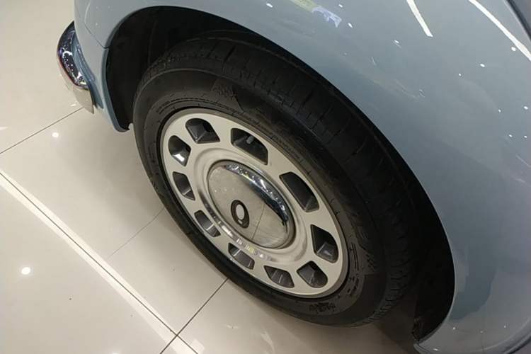 Used ORA Ballet Cat 2022 401 km Alice Edition Exterior 4