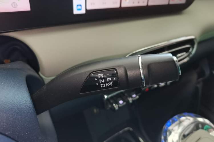 Used ORA Ballet Cat 2022 401 km Nutcracker Edition Gear Lever
