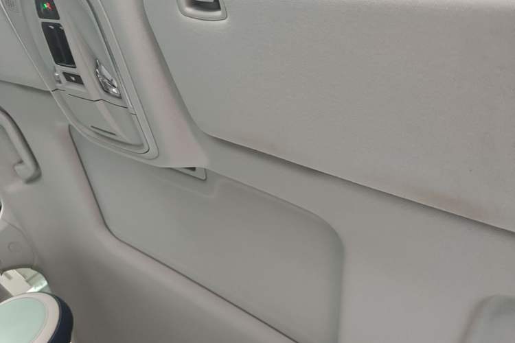 Used ORA Ballet Cat 2022 401 km Alice Edition Headliner