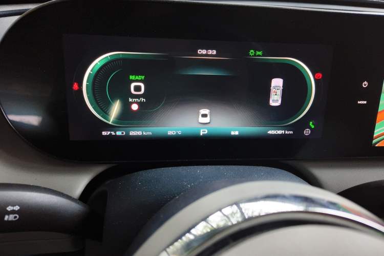 Used ORA Ballet Cat 2022 401 km Nutcracker Edition Instrument Cluster