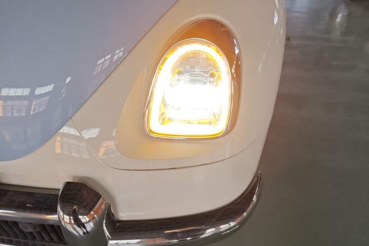 Used ORA Ballet Cat 2022 500km Sleeping Beauty Edition Left Front Headlight