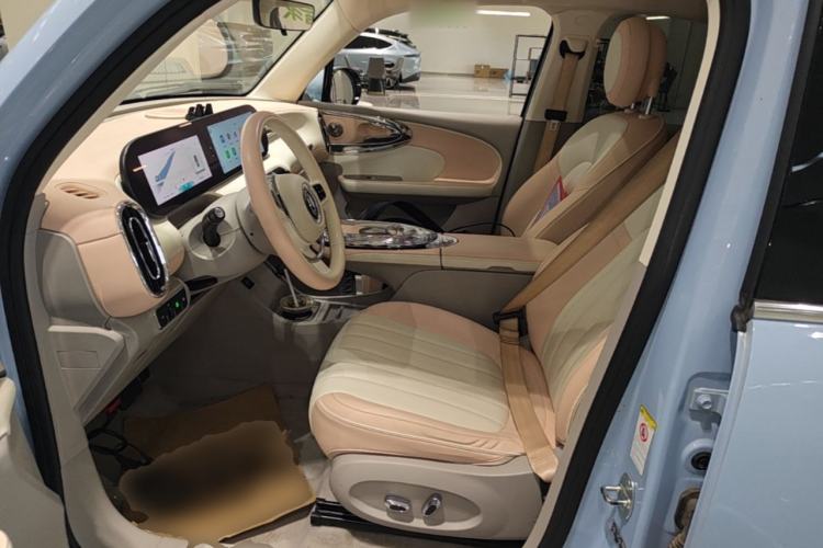 Used ORA Ballet Cat 2022 500km Sleeping Beauty Edition Left Front Seat