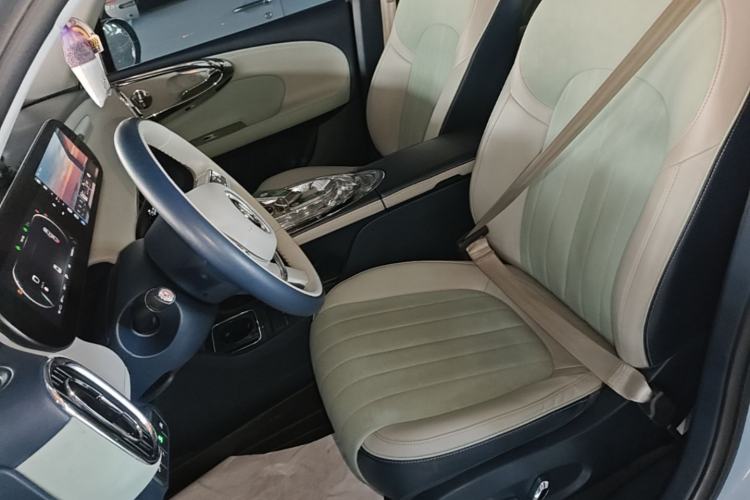 Used ORA Ballet Cat 2022 500km Sleeping Beauty Edition Left Front Seat