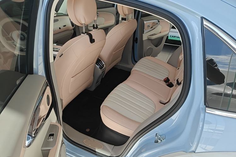Used ORA Ballet Cat 2022 401 km Nutcracker Edition Left Rear Seat