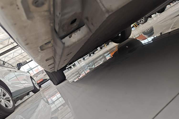 Used ORA Ballet Cat 2022 401 km Alice Edition Left Side Sill