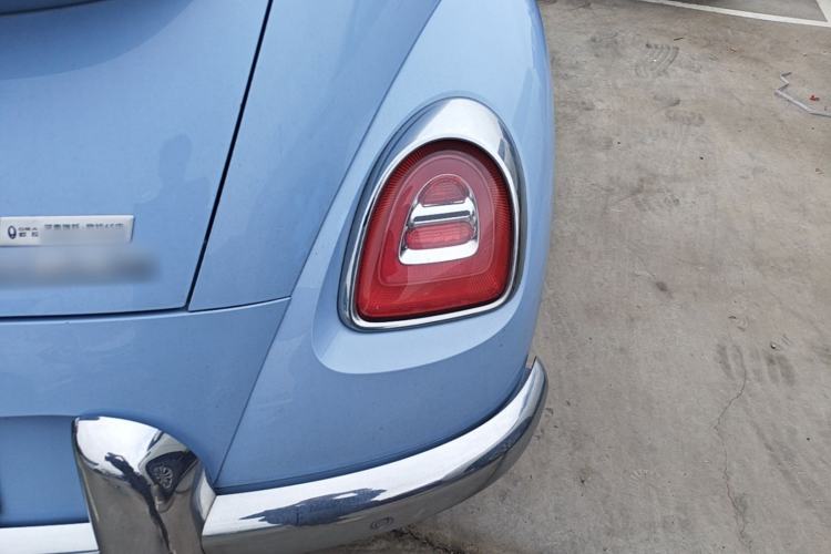 Used ORA Ballet Cat 2022 401 km Nutcracker Edition Right Rear Taillight
