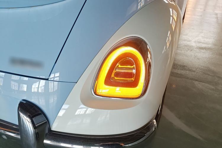 Used ORA Ballet Cat 2022 500km Sleeping Beauty Edition Right Rear Taillight