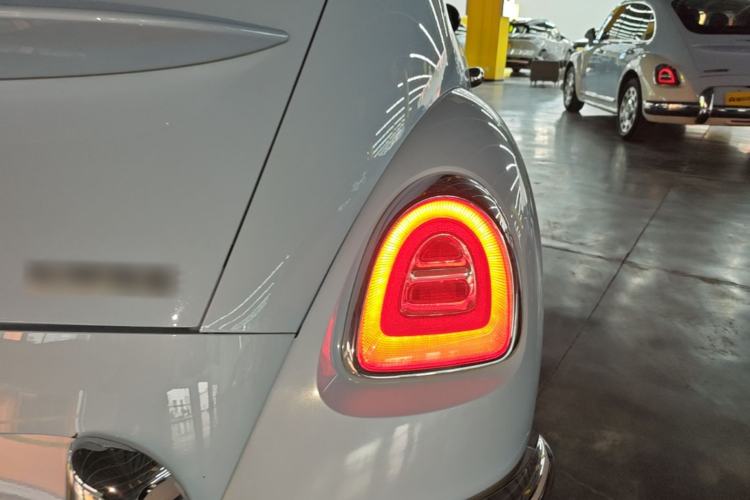 Used ORA Ballet Cat 2022 500km Sleeping Beauty Edition Right Rear Taillight