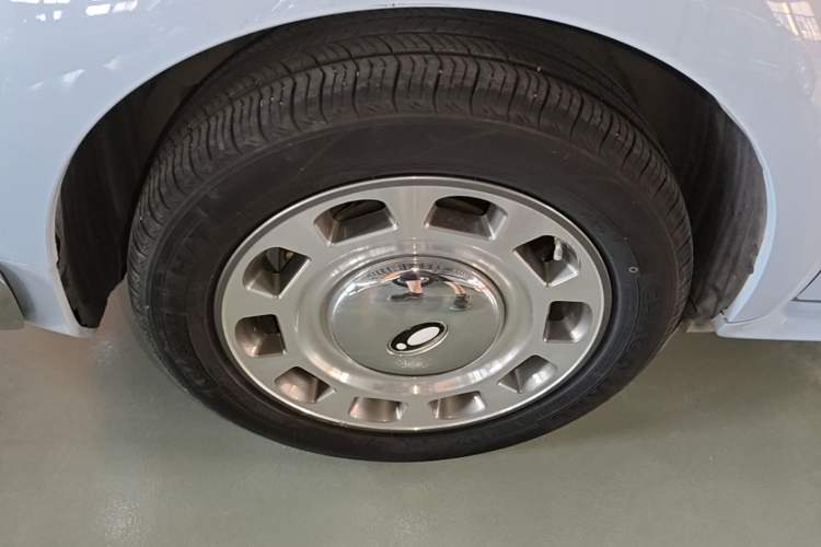 Used ORA Ballet Cat 2022 500km Sleeping Beauty Edition Right Rear Wheel Hub