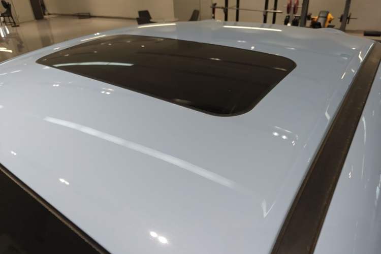 Used ORA Ballet Cat 2022 500km Sleeping Beauty Edition Roof