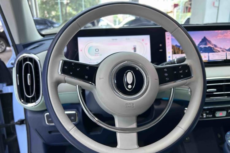 Used ORA Ballet Cat 2022 401 km Nutcracker Edition Steering Wheel