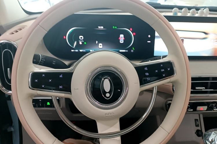 Used ORA Ballet Cat 2022 500 km Swan Lake Edition Steering Wheel
