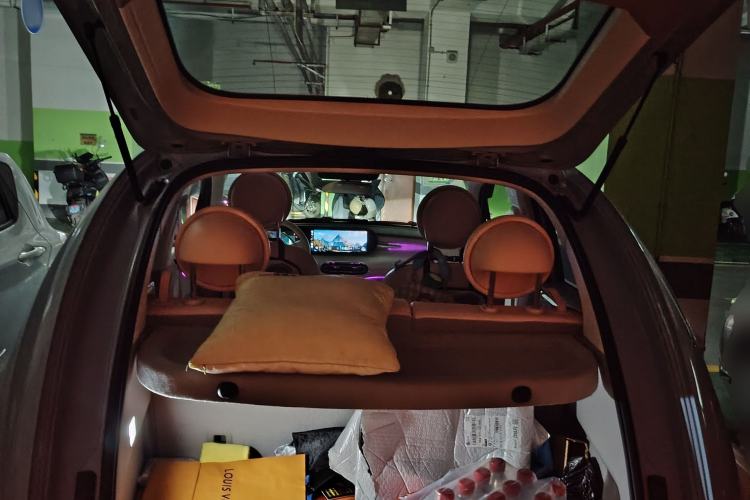 Used ORA Ballet Cat 2022 500km Sleeping Beauty Edition Trunk
