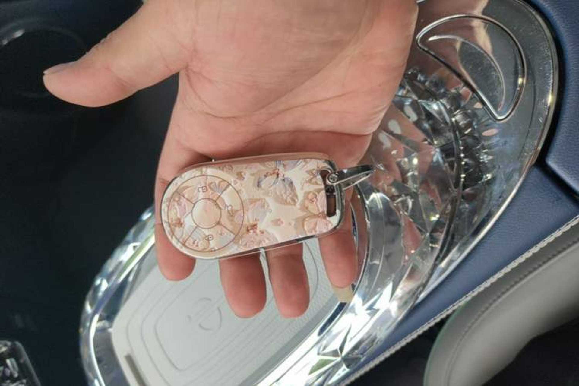 Used ORA Ballet Cat 2022 401 km Nutcracker Edition Vehicle Key