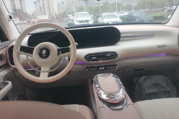 Used ORA Ballet Cat 2022 401 km Nutcracker Edition