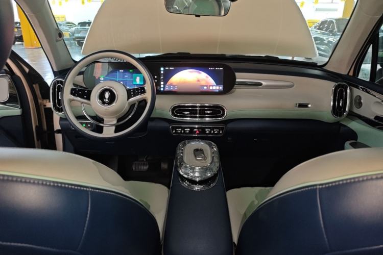 Used ORA Ballet Cat 2022 401 km Alice Edition Center Console