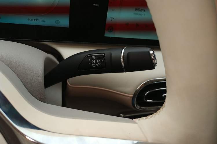 Used ORA Ballet Cat 2022 401 km Nutcracker Edition Gear Lever