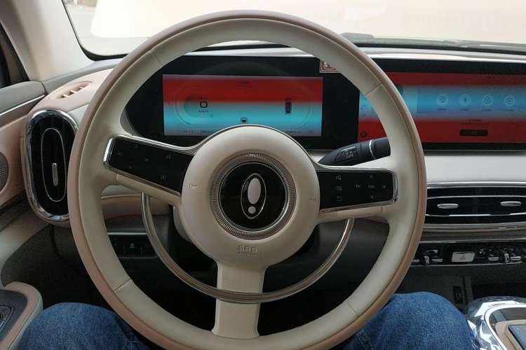 Used ORA Ballet Cat 2022 401 km Nutcracker Edition Steering Wheel