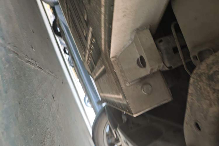 Used ORA Ballet Cat 2022 401 km Nutcracker Edition Chassis Rear Left