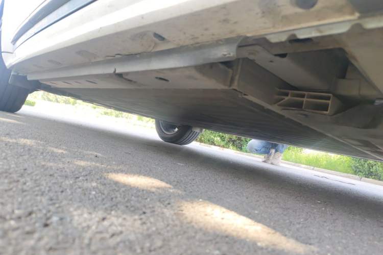 Used ORA Ballet Cat 2022 401 km Nutcracker Edition Chassis Front Right