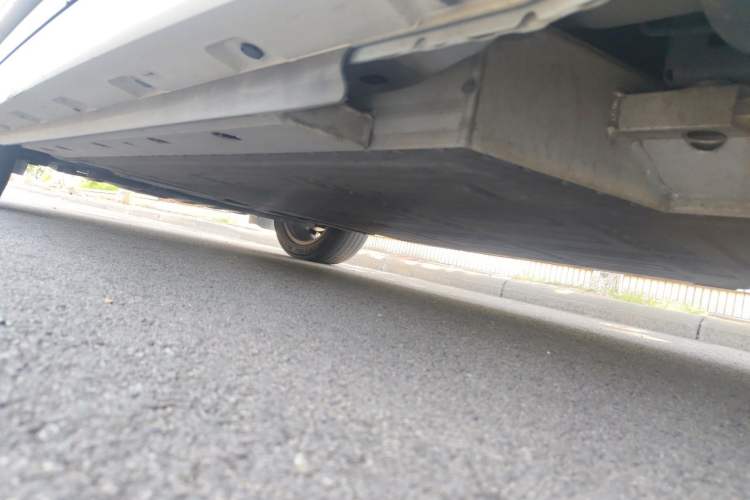 Used ORA Ballet Cat 2022 401 km Nutcracker Edition Chassis Rear Left