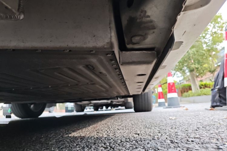Used ORA Ballet Cat 2022 401 km Nutcracker Edition Chassis Rear Right
