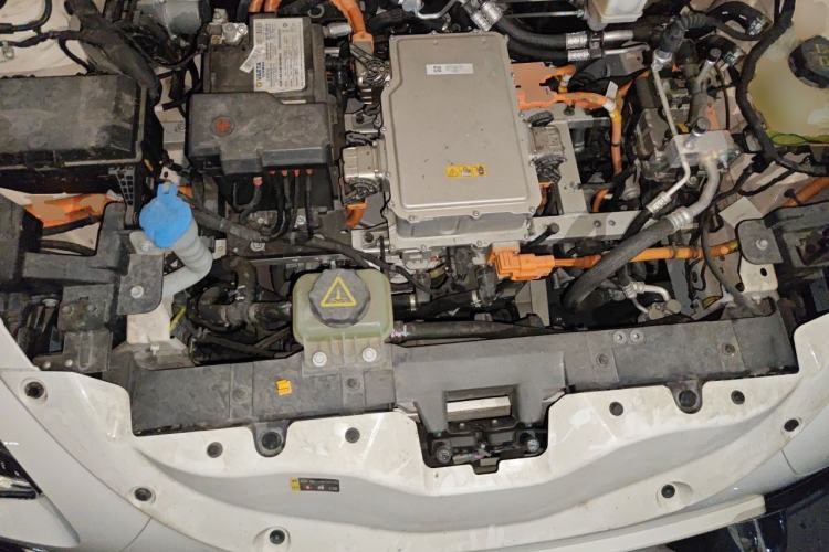 Used ORA Ballet Cat 2022 401 km Nutcracker Edition Engine Bay
